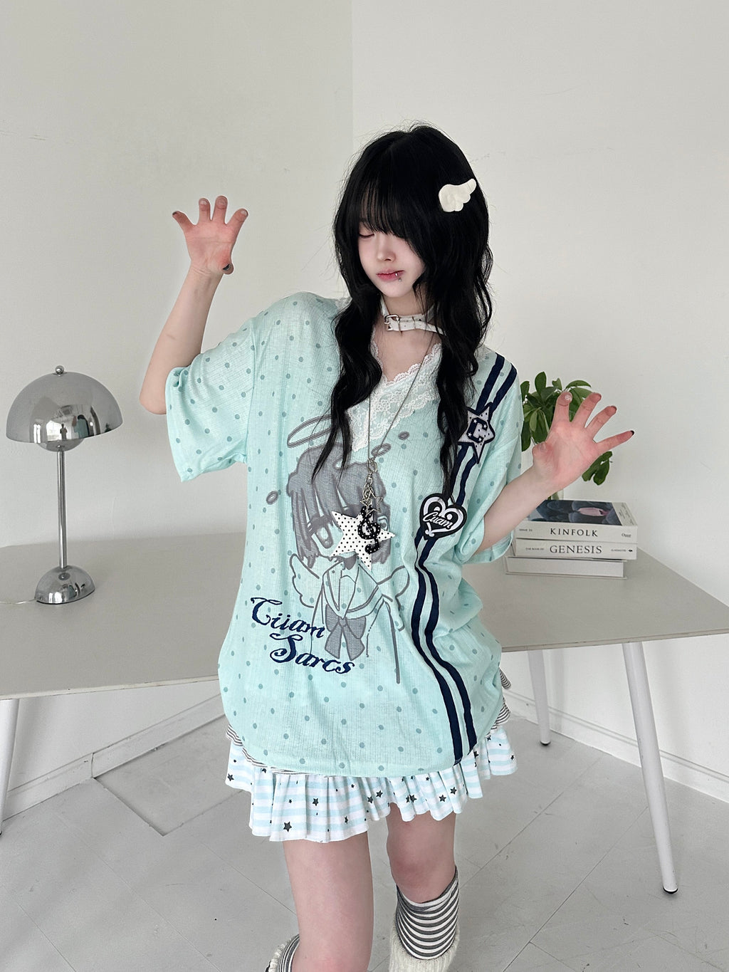 カレーレン 水玉柄二次元アニメ刺繍 レースVネックTシャツ Y2K レディース