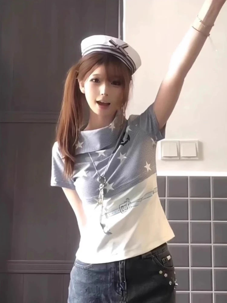 Striped Graphic Women T-Shirts White Sweet Star Print Short Sleeve Tees Korean Fashion Slim Aesthetic Tops Casual Gyaru