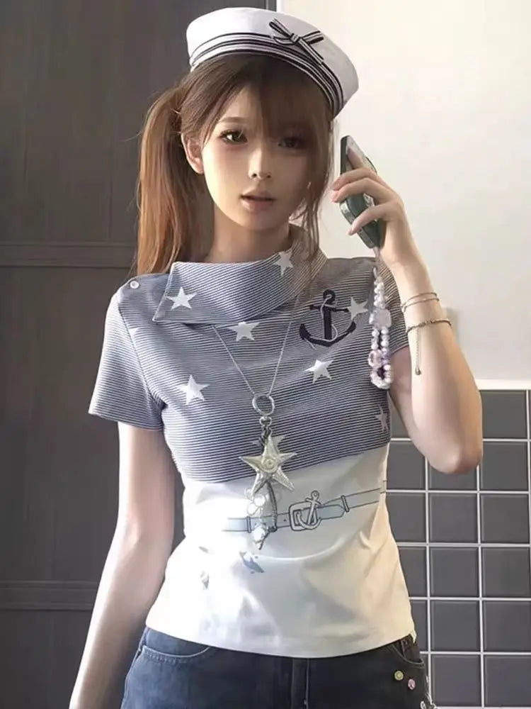 Striped Graphic Women T-Shirts White Sweet Star Print Short Sleeve Tees Korean Fashion Slim Aesthetic Tops Casual Gyaru